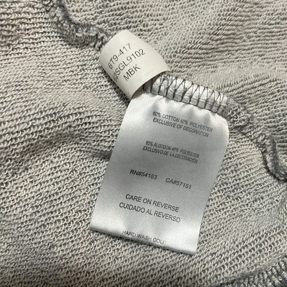 NBA Touch Stadium by Alyssa Milano Milwaukee Bucks Crewneck Slouchy Sweatshirt - Picture 13 of 15